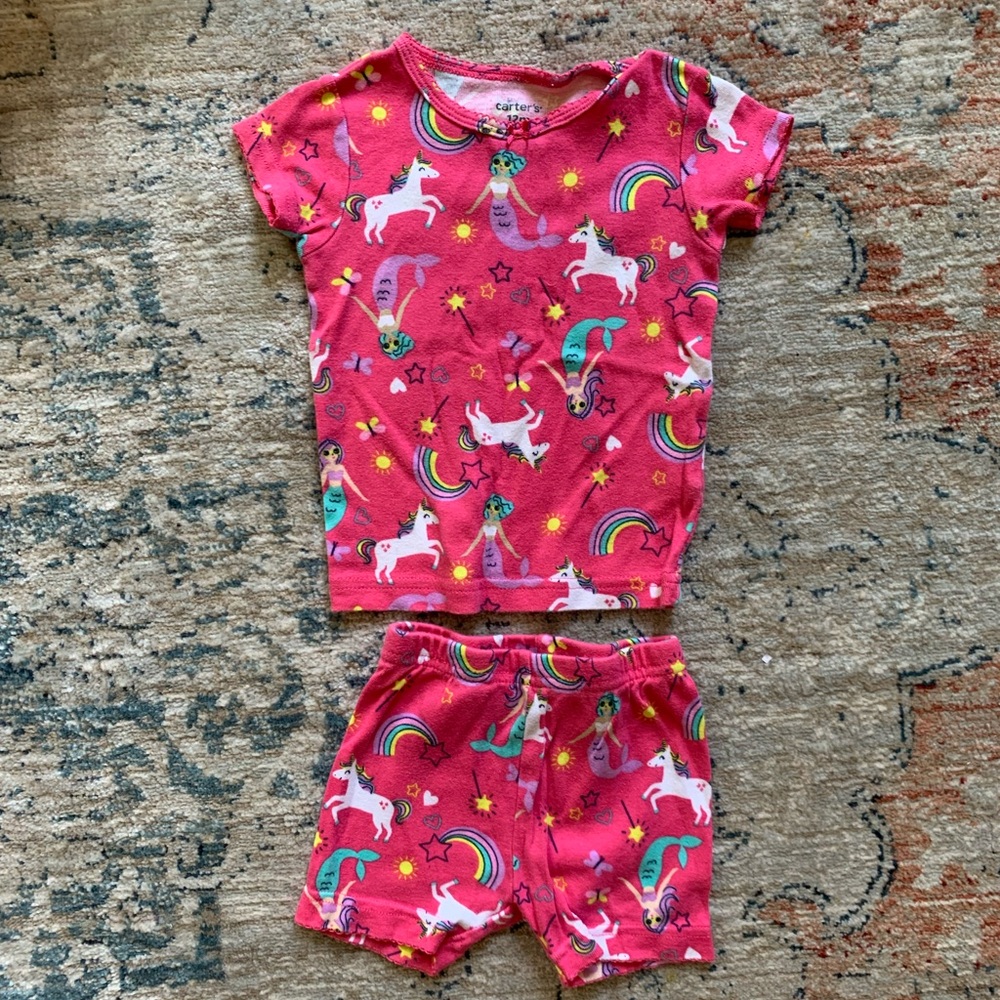 Carter’s Pajamas 2T